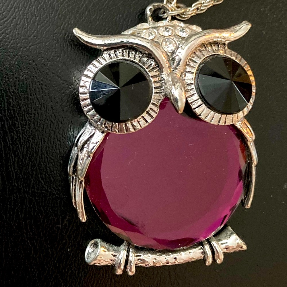 Women’s Owl Pendant Necklace
